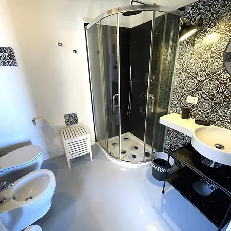 Apartamento Il Balcone Sul Molo Di Malfa (Salina)