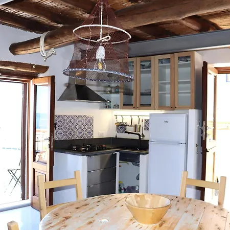 アパート Il Balcone Sul Molo Di マルファ