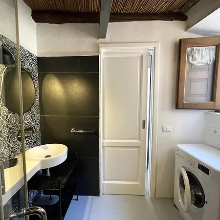 Il Balcone Sul Molo Di アパート